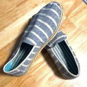 TOMS blue and white stripe shoe